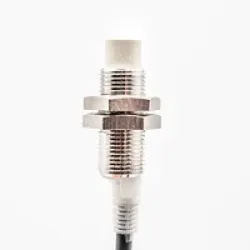 M12 Unshielded Inductive proximity switch E2E-X8MD2-Z 2M